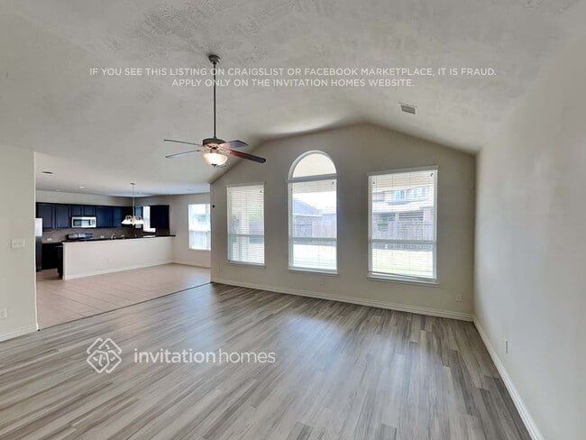 Building Photo - 30711 Academy Trace Dr