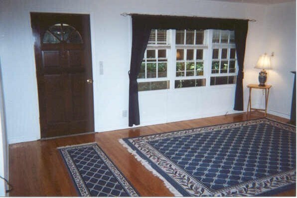 Building Photo - 485 Willow Rd
