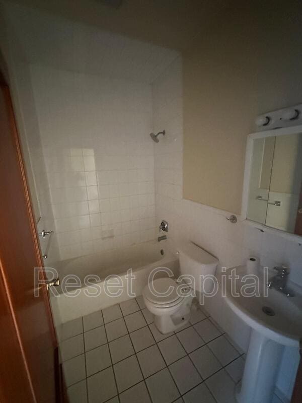 Building Photo - 140 Fleming Ave