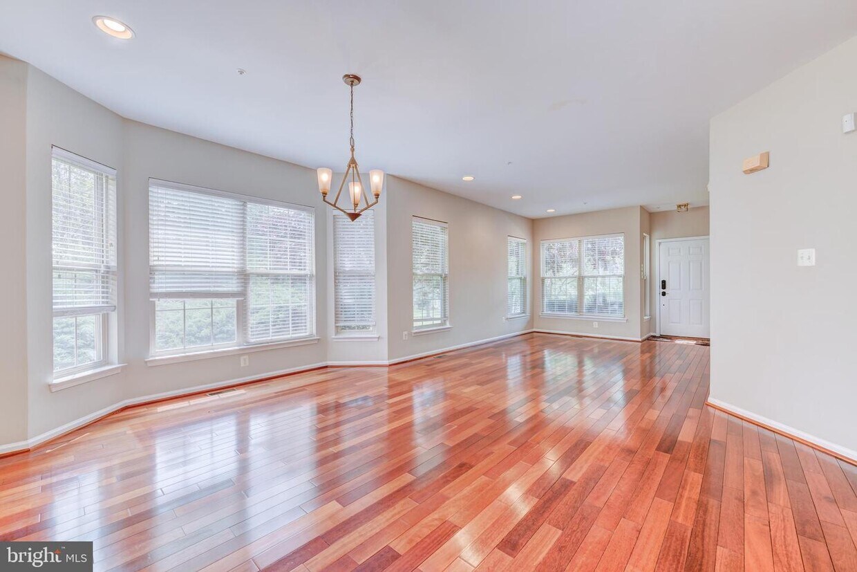 23 Chadwick Cir, Norristown, PA 19403 Townhome Rentals in Norristown PA