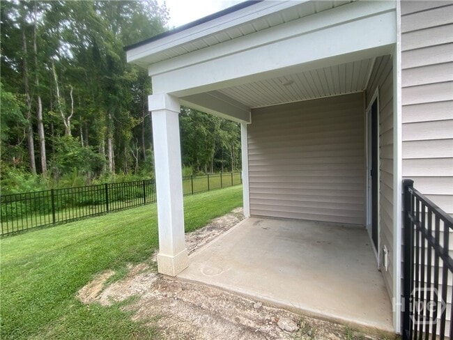 Building Photo - 118 Windcrest Dr