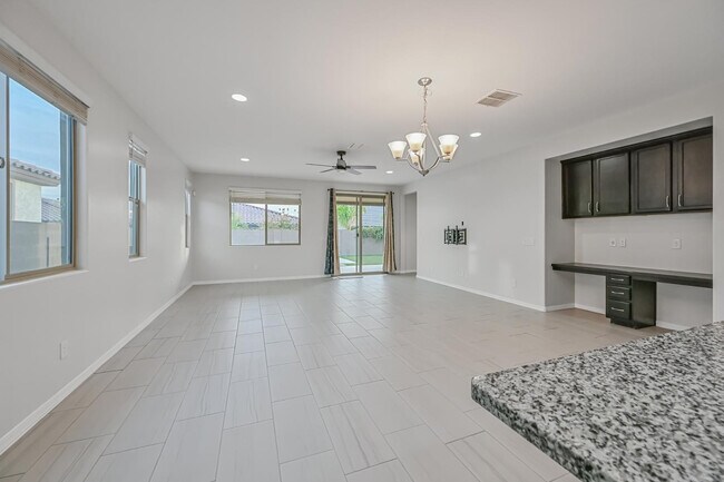 Foto del edificio - 9775 W Cashman Dr