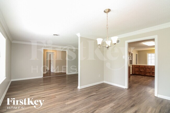 Foto del edificio - 3007 Wood Thrush Dr