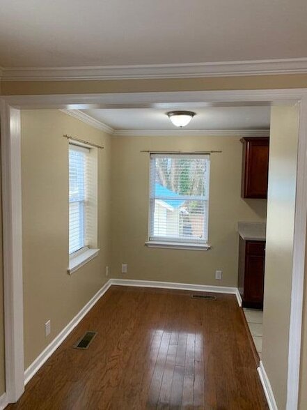 Foto del edificio - 421 18th St NW