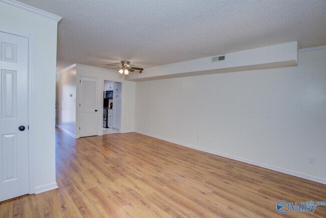 Foto del edificio - 8151 Oldfield Rd SW