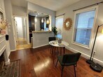 Foto principal - 61 W Cedar St