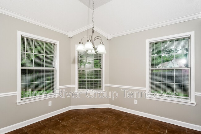 Building Photo - 6611 Nelson Way Dr