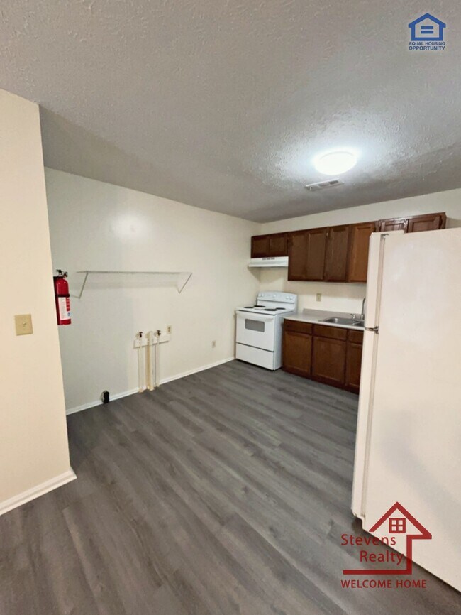 Foto del edificio - 174 Bybee Woods Dr