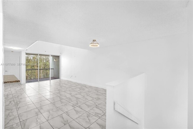 Foto del edificio - 4654 NW 97th Pl