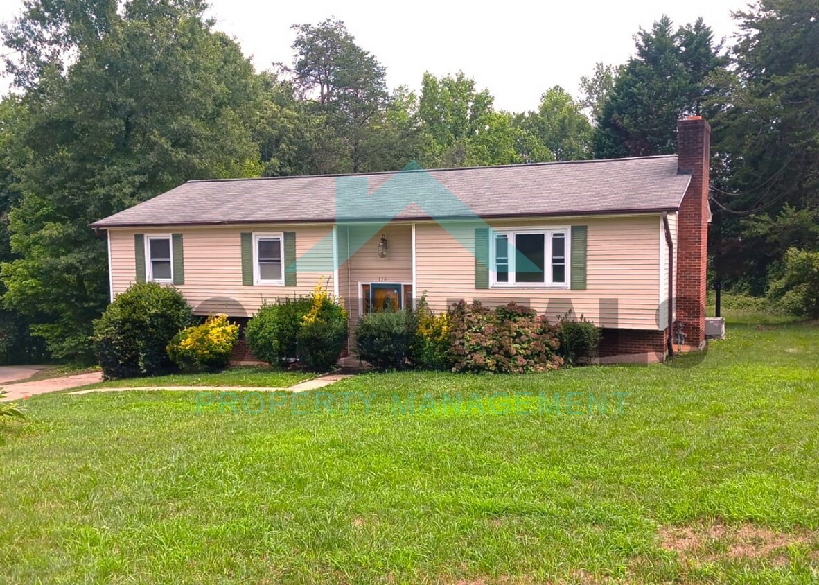 Foto principal - 730 Motor Rd