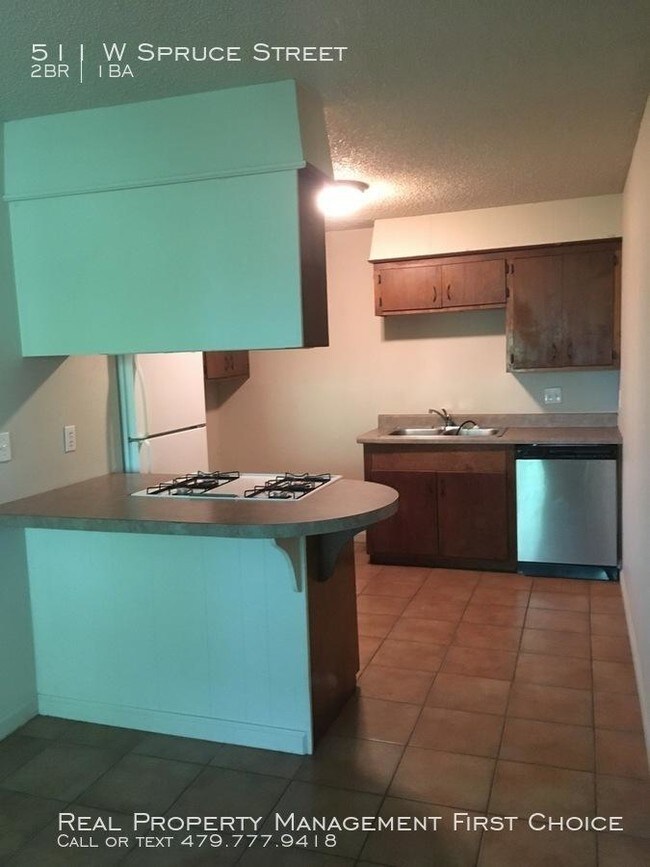 Building Photo - 2 bedroom in Fayetteville AR 72703