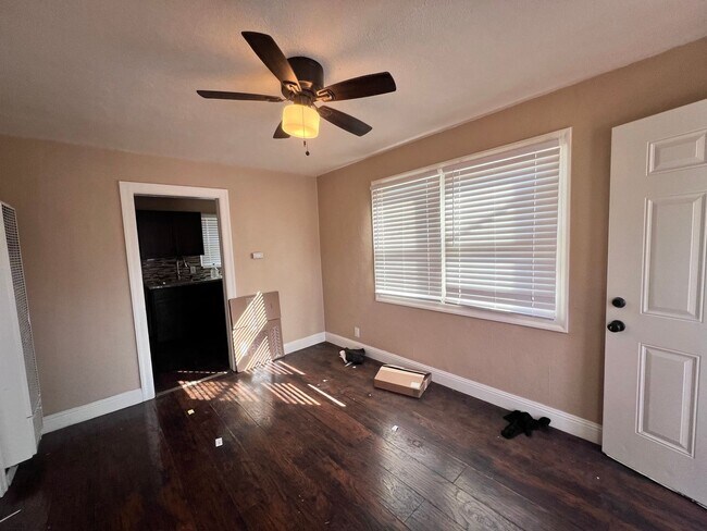 Building Photo - 429BeniciaRd