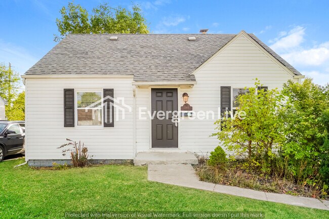 Foto del edificio - 2468 McGuffey Rd