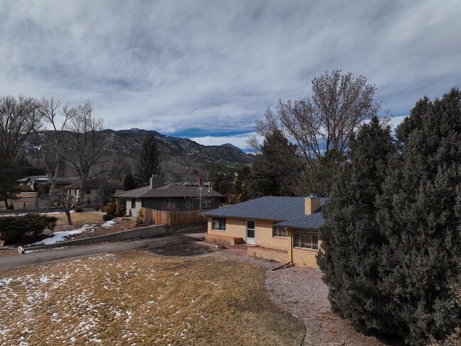 Foto del edificio - West Side Charmer!