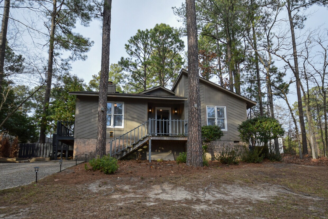 Primary Photo - 5572 Nix Rd