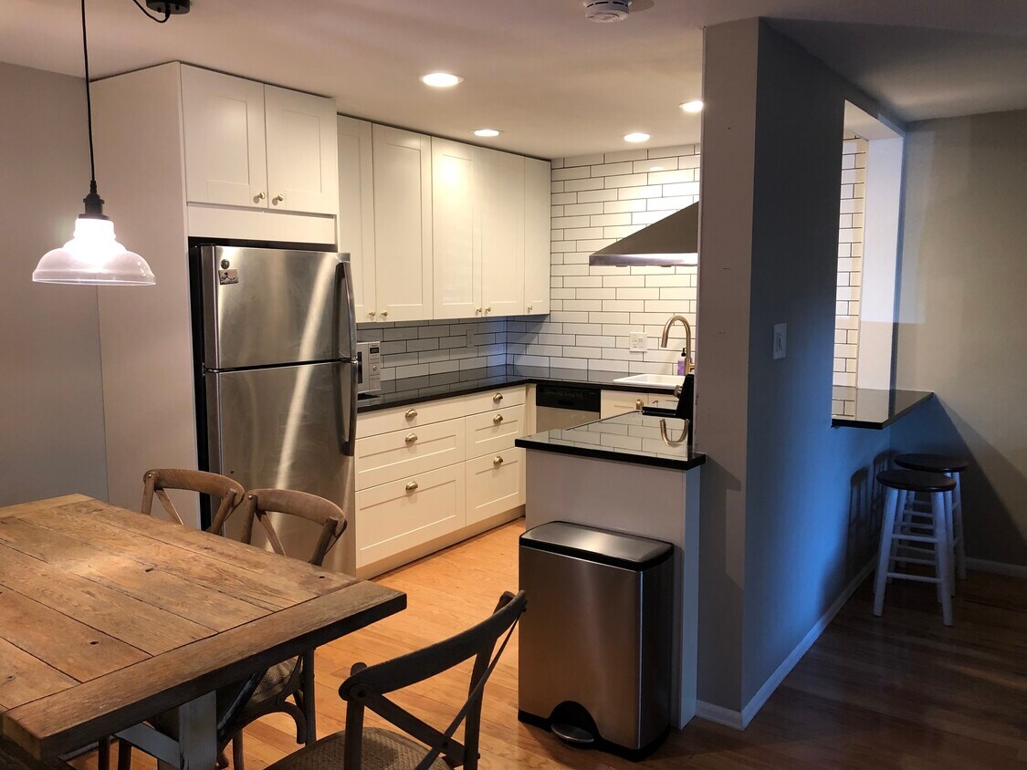 Foto principal - 1366 Garfield St