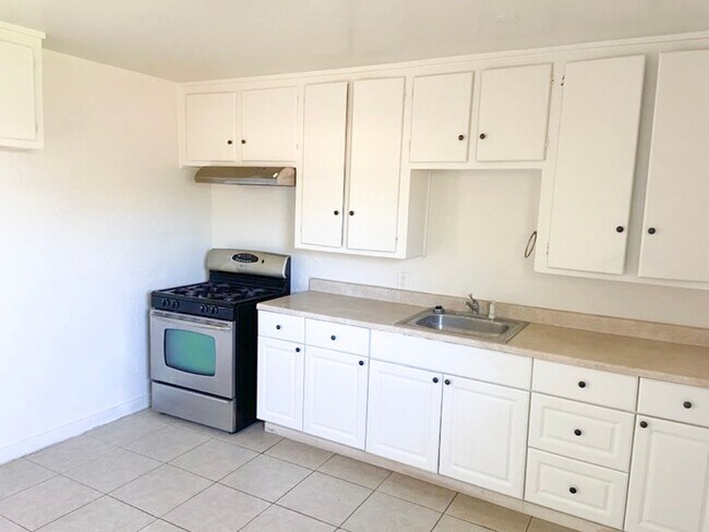 Foto del edificio - 3905 Huron St