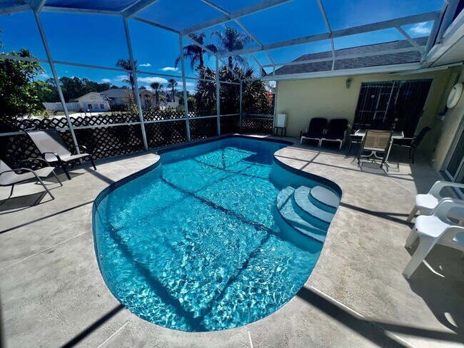 Building Photo - 3 Bed pool home in Kissimmee
