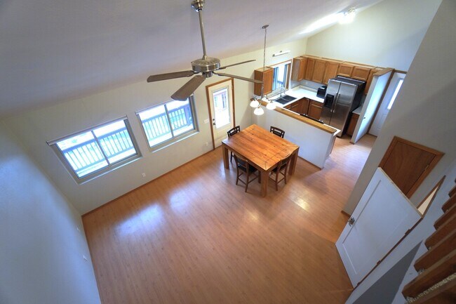 Foto del edificio - Canyon Terrace House