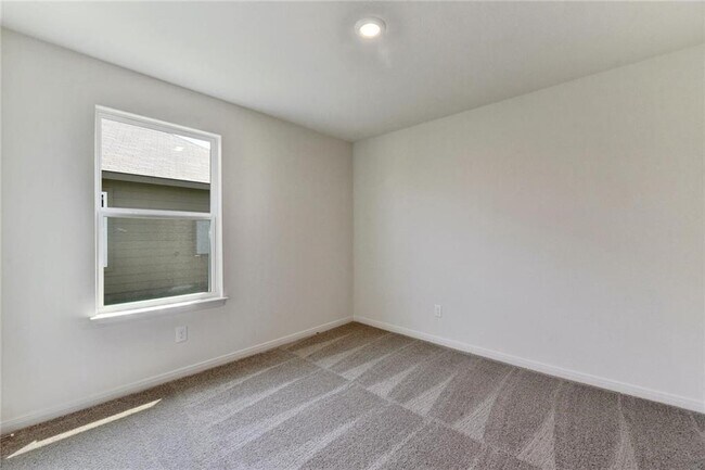 Building Photo - 19004 Speculator Ln