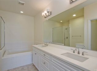 Foto del edificio - 3 Bedroom Temecula Town Home in Alegre Com...
