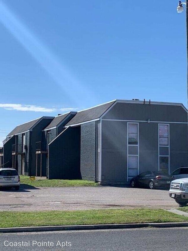 Foto principal - 3002 Antelope St