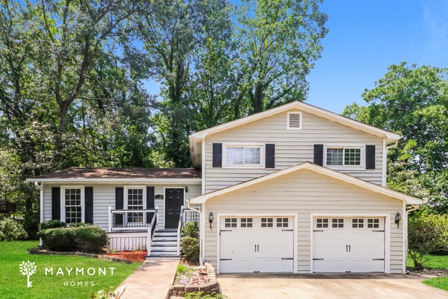 Building Photo - 6630 Valley Hill Dr