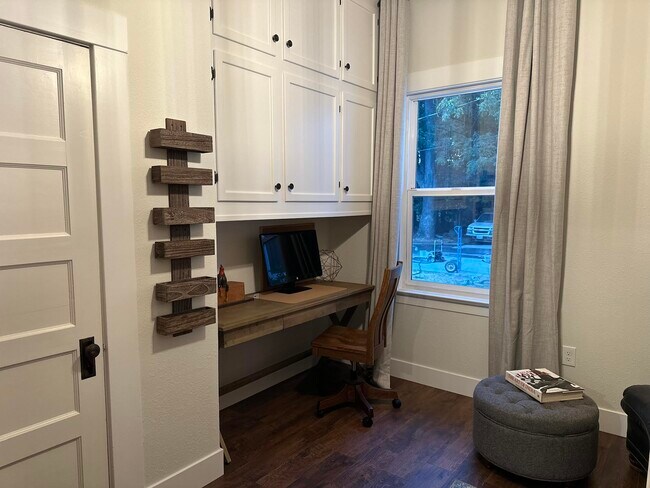 Foto del edificio - 2444 Cordelia Rd