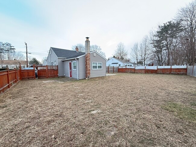 Photo - 43 Lafayette Ave House