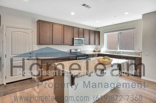 Building Photo - 1315 Ortega St