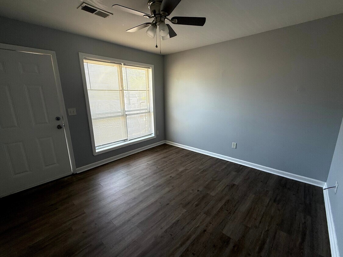 Foto principal - 1632 Shenandoah Rd