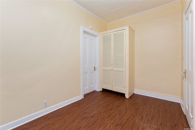 Building Photo - 374 Hawthorne St