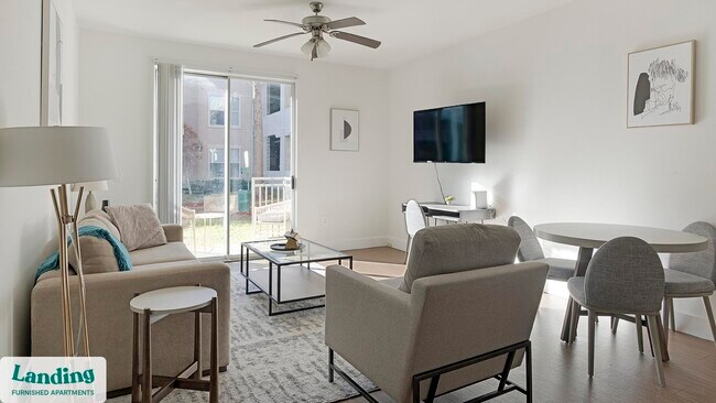 Foto del edificio - 7373 Valley View Ln