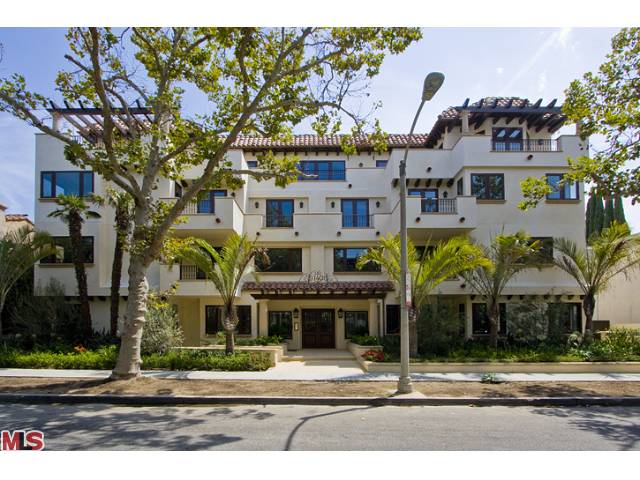 Foto principal - 140 S Oakhurst Dr