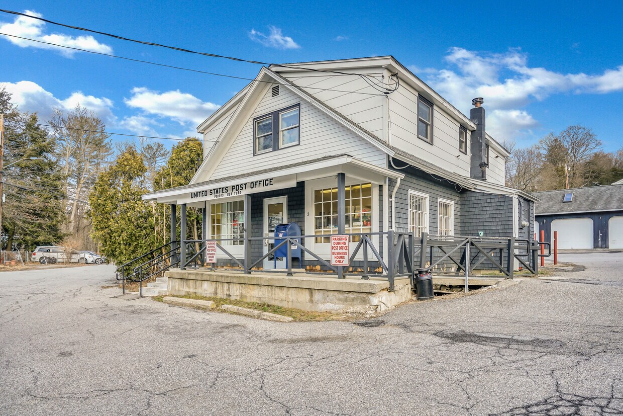 Primary Photo - 3 Main St