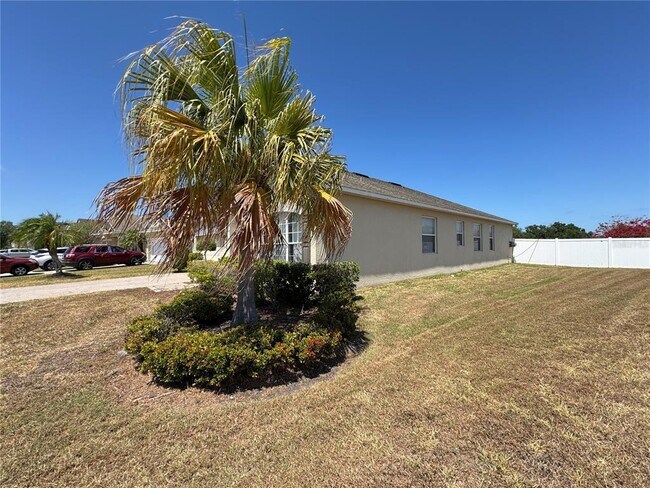 Building Photo - 3201 Eagle Watch Dr