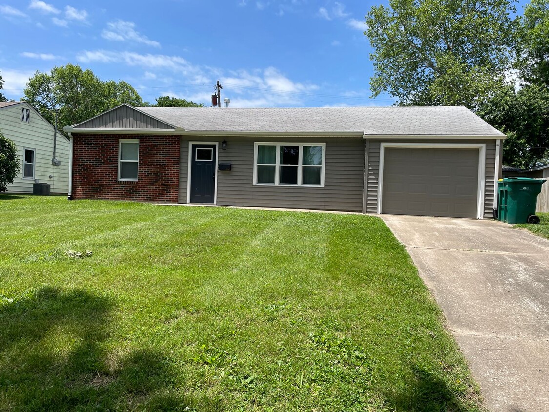 Primary Photo - Remodel Home