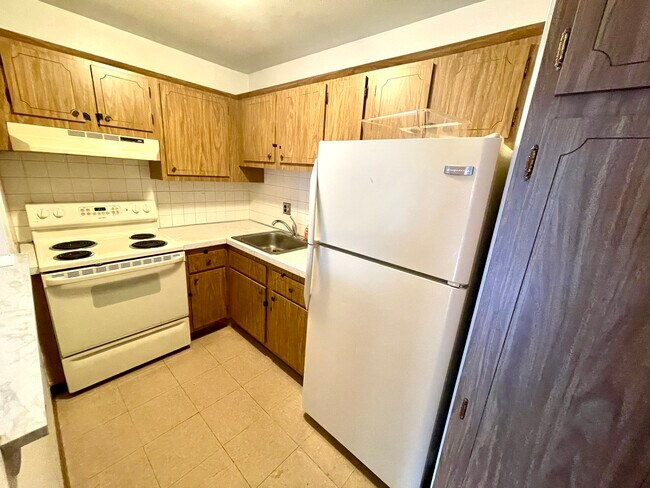 Foto del edificio - 80 Allston St