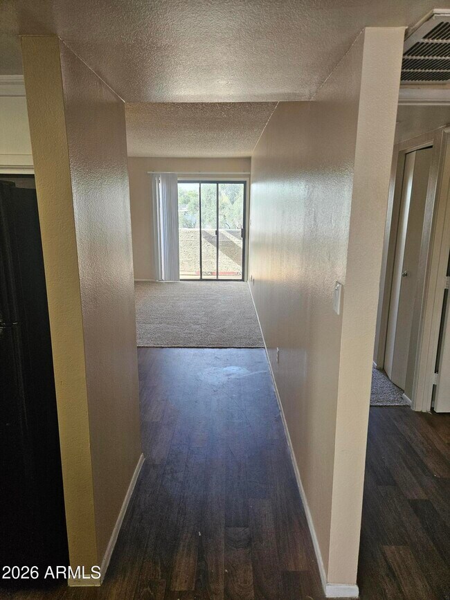 Foto del edificio - 885 N Granite Reef Rd