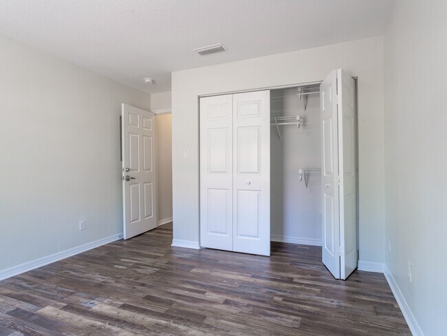 Foto del edificio - Value Circle Apartments