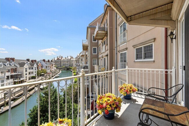 Foto del edificio - 205 Shearwater Ct W