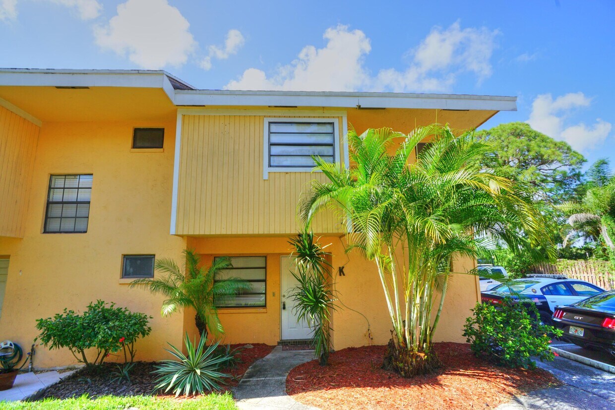 Foto principal - 4330 Lilac St