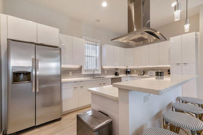 Foto del edificio - 3717 Bienville St