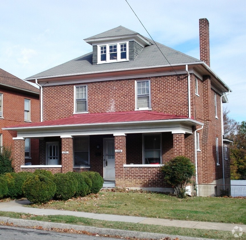 Building Photo - 1131 Wasena Ave SW