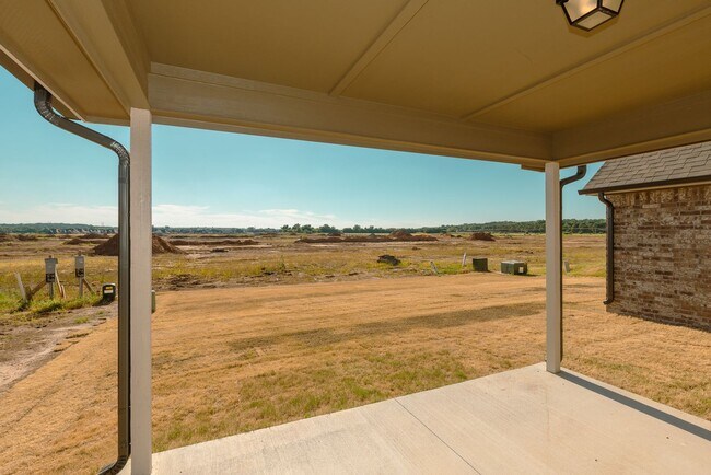 Building Photo - BRAND NEW 4 BEDROOM SIMMONS HOME IN BIXBY!...