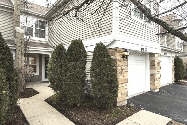 Foto del edificio - 9239 Brockton Ln