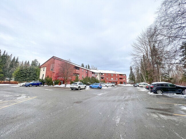 Photo du bâtiment - Mainstreet Hart Apartments