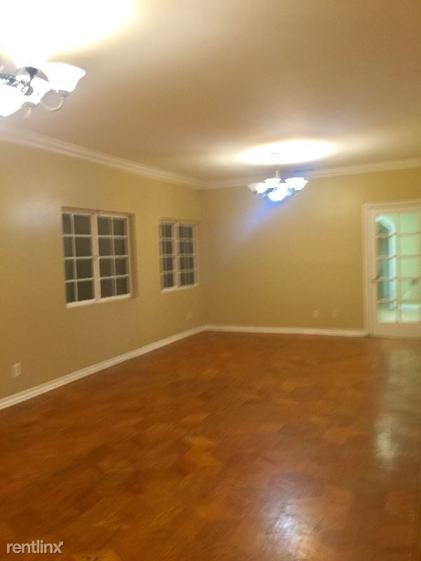 Building Photo - 3 br, 3 bath House - 1626 N Alexandria Ave