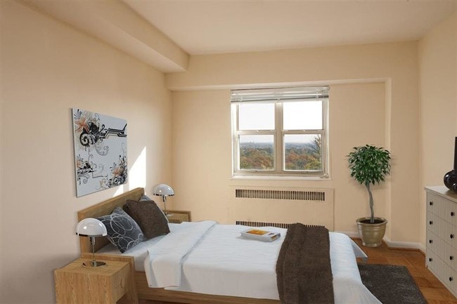 Photo - Skyline Towers Apartments