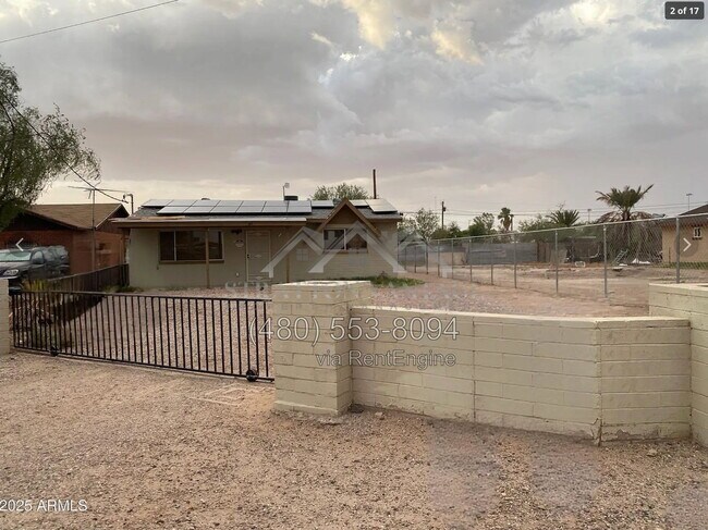 Building Photo - 314 W Phoenix Ave